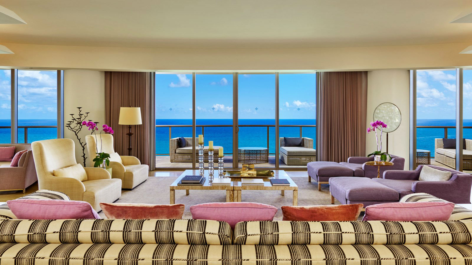 Ocean View Room | The St. Regis Bal Harbour Resort